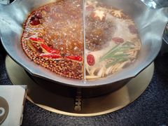 -湊湊火锅·茶憩(南京东路悦荟店)