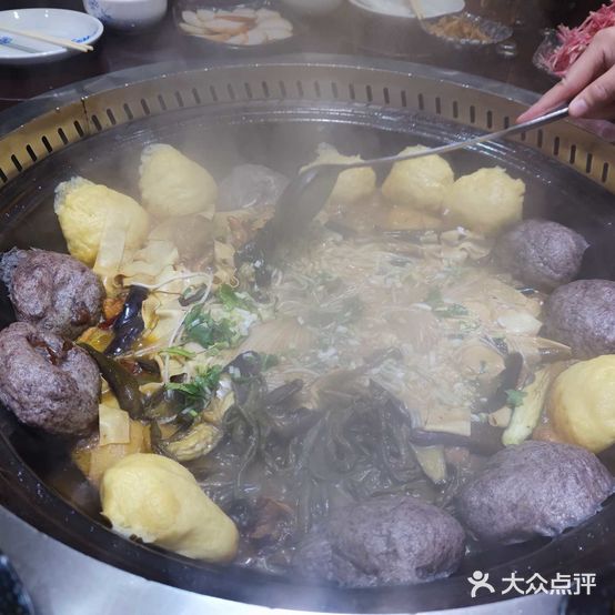 家门口柴火炖