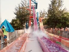 -欢乐水魔方水世界