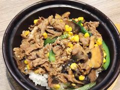 -卢家妈妈·西餐厨房(卜蜂中心店)