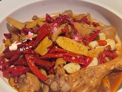 麻辣鸡爪-费大厨辣椒炒肉(万家丽一店)