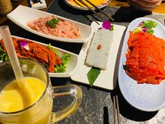 -老牌坊云南鱼豆花火锅(哈西万达店)