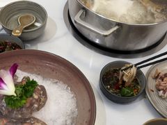 -喃喃椰·糟粕醋·椰子鸡火锅(七堡花园店)