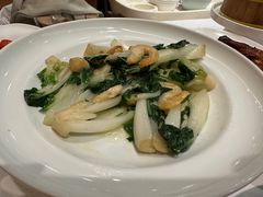 虾干炒小奶青-福海居烤鸭店(鸟巢店)