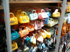 -名创优品(陕西西安大唐西市购物中心店)