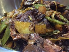 -内蒙焖面大盆骨餐馆(山大路店)