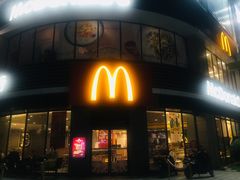 门面-麦当劳(上百万和城店)