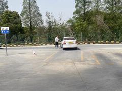 -光明驾校·学车·陪驾(杨浦店)