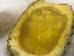 -志龙皇冠吃货椰子铺