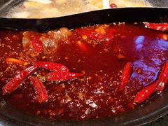 -鸿姐老火锅(疁城新天地店)