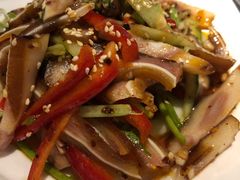 凉拌猪耳朵-百年果林椰子鸡(中洲店)