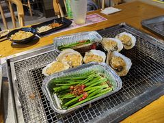 -蚝英雄·鲜蚝自助专门店(小营直营店)