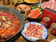 -萍姐火锅·公路夜市(武汉首店)