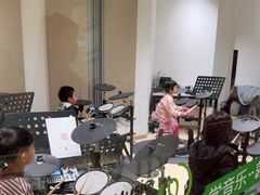-音乐窝玩创中心·乐器声乐(海珠乐峰店)