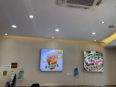 -万煲旺·香港老传承煲仔饭·猪杂汤(客村店)