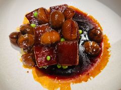 板栗红烧肉-小大董·烤鸭(凤凰汇店)