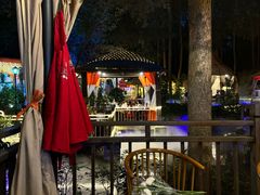 -二荆条·蜀鲜汇城市森林火锅