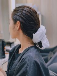 -HAIR CORNER