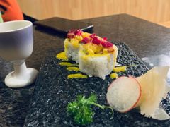 水果寿司-万福炭火烤肉日本料理(新街口店)