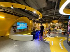 -周黑鸭(武汉汉阳区江城大道永旺店)