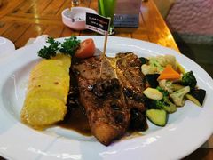 -Bamboo Bar & Grill Restaurant