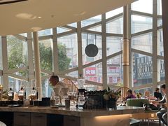 -星巴克臻选(宁波天一广场店)
