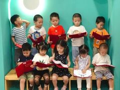 -黄浦乐烁龙鱼宝贝托育园(海潮路校区)