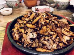 黄油煎蘑菇-格日勒阿妈蒙古厨房(大召店)