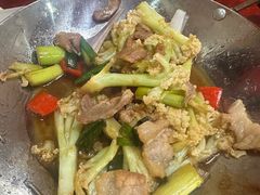 -芦茨金富饭庄·25年老字号·专做稻草鸡