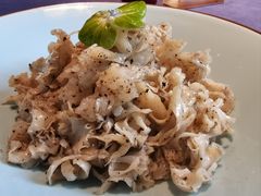 黑松露绣球菌-维园悦谱·海派家常菜(乌鲁木齐南路店)