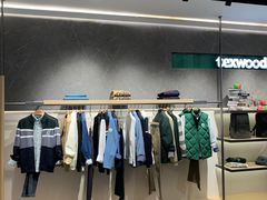 -王府井百货(中州中路店)