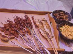 -夜火烤摊·东北烧烤酒场·老杨小黄鱼
