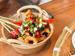 -包整·丝娃娃(一览甲秀楼风景店)