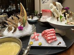 -余欢领鲜火锅(新街口店)