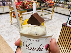 -VENCHI 闻绮(北京国贸商城店)