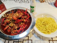 -靓虾二哥长沙地标小龙虾(五一广场店)