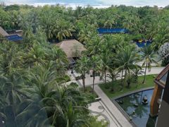 -三亚湾海居铂尔曼度假酒店