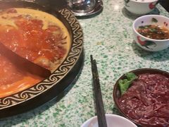 -老房老舍重庆火锅(假日城市店)