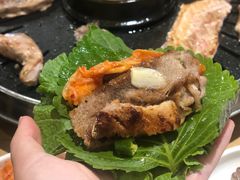 -江南猪肉商会无限续吃(弘大店)