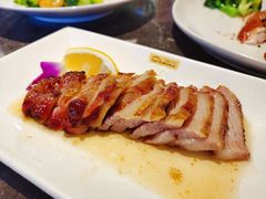 -港丽餐厅(高德置地店)