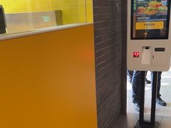 -麦当劳(美林湖店)