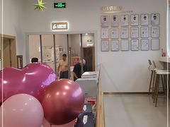 -龙格亲子游泳·水育早教运动中心(绿宝中心)
