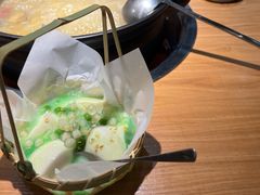 -一朵菌·野生菌探索家火锅(南亚店)
