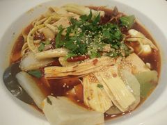 -成都你六姐·牛肉冒菜·麻辣香锅(长泰广场店)