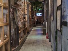 走廊-屋顶花园餐厅(步行街老地王大厦店)