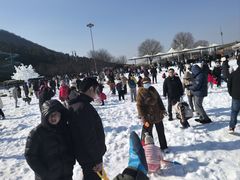 -汤山欢乐雪世界