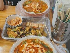 -二钢串叔麻辣烫(华龙大厦店)