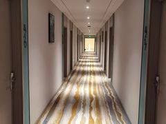 -白玉兰酒店(上海田子坊马当路地铁站店)