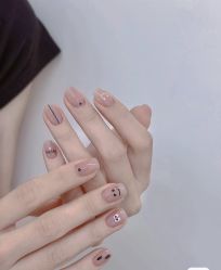 -1T·1M 日式美甲美睫