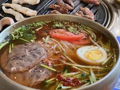 -金会长自助海鲜·烤肉(人民广场店)